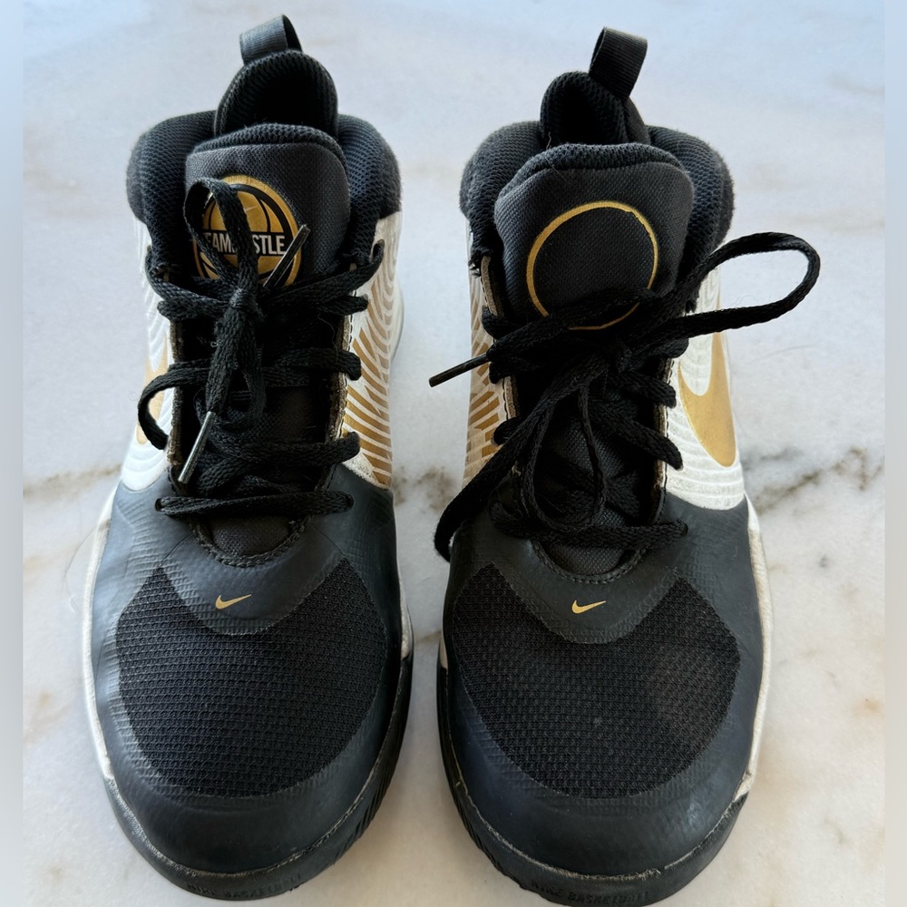 Nike Black and Gold Kids Sneakers